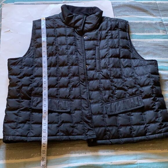 Kenneth Cole Down plus size vest - Picture 6 of 6